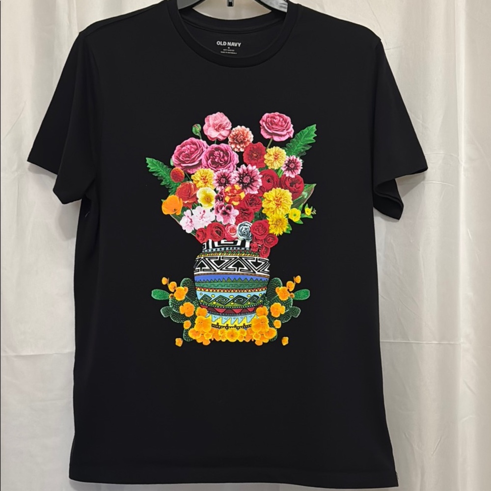 Old Navy Black Tee with Vibrant Floral Bouquet